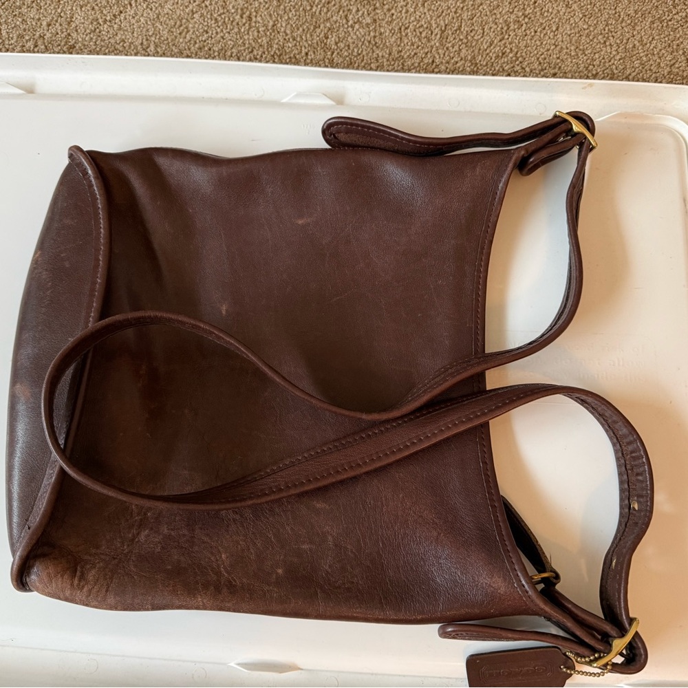 Brown Leather COACH  Shoulder Bag